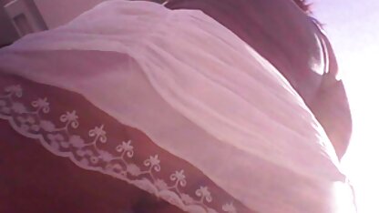 Người da đen thổi phồng sec thu va nguoi đã cho một sinh viên da trắng một ba người say mê