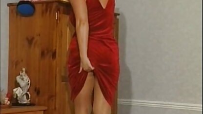 Doggystyle amateur làm tình trên giường phim sec nguoi va cho