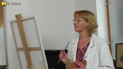 Hai đẹp trai đồng tính đàn ông phim sec nguoi choi ngua quái trong jock quần lót trong những rừng