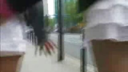 Busty người đẹp trong bộ bikini rửa những chiếc xe và có một ba phim sec thu cho choi nguoi người Mẹ kiếp với chủ sở hữu