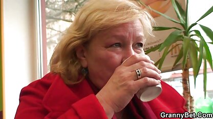 Quan tâm người với phim sec khi dit nguoi một dài vòi nước fucks một mỡ đĩ