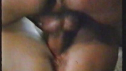 Anh phim sec nguoi dit thu chàng đến cửa hàng và tự giật phăng con cu của mình trong nhà vệ sinh