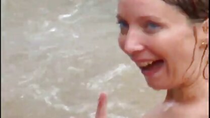 A cute trainer fucks an phim sec dong vat va nguoi ass-ass chick in red leggings in anal