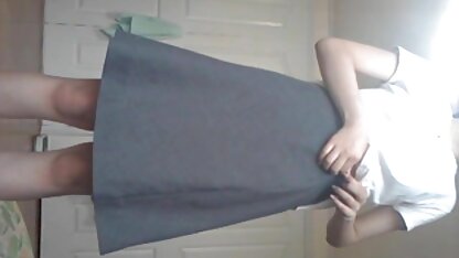 Đầu tiên, người đàn ông sem sec thu cứng rắn xé xác một em bé xinh đẹp với cặp vú nhỏ trong miệng, đưa dương vật to của mình lên thành những quả bóng vào khoang miệng