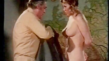 Một người đàn ông trưởng thành chị của mình con gái sec thú và người bạn gái và đổ tinh trùng vào cô ấy