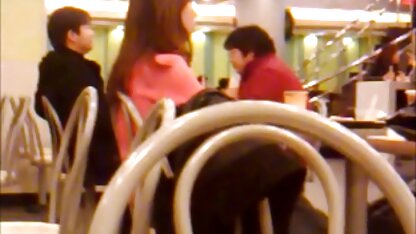 Busty milf Ariella Ferrera fucks với một nhân phim sec nguoi choi ngua viên