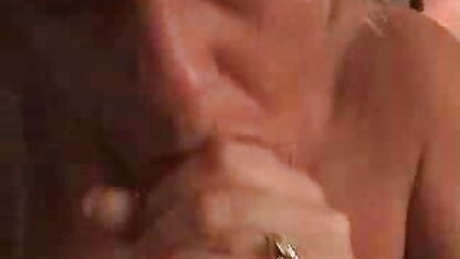 Các chó cái chị mình với hai người phim sec nguoi voi ngua khổng lồ dildos