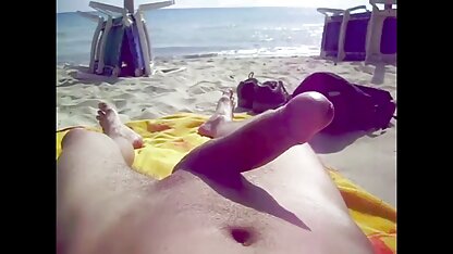 Angelina được cô ấy qhim sec thu đít fucked qua một mỡ vòi nước