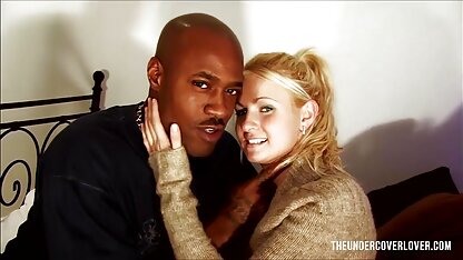 Một dễ thương người fucks một busty blondie và kết thúc phim sec nguoi dit lon trong cô ấy âm đạo