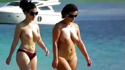 Tôi vuốt ve phim sec nguoi dit cho đầu dương vật với ngón tay của tôi, tôi vuốt dây cương và tôi muốn xuất tinh