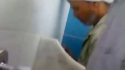 Người đàn ông đa dạng hóa cuộc sống của mình và sắp xếp một cuộc làm tình với một người phụ nữ trưởng thành, người mà anh phim sec dong vat dit nguoi ta đặc biệt chọn cho vai này, với bộ ngực to và dáng người mập mạp, đó phải là một thành viên và sức mạnh để làm hài lòng cô ấy.