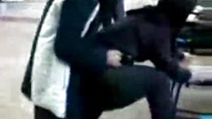 Nam có con cặc rất to, nhét không vừa miệng cô gái tóc phim sec khi dit nguoi vàng